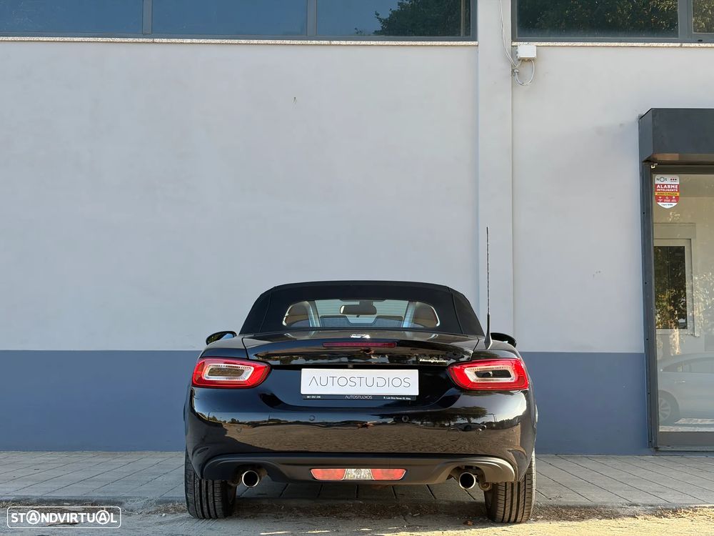 Fiat 124 Spider 1.4 T Multiair Lusso AT - 42