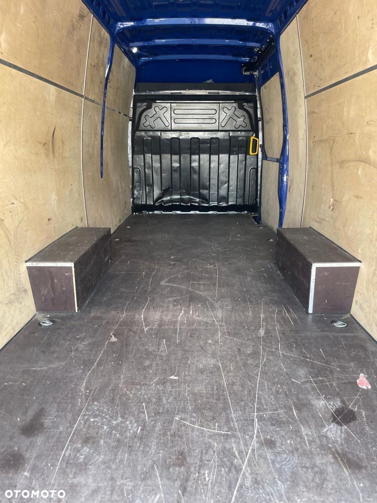 Iveco 35S18 Automat Hak Kamera Ledy Furgon 16m3 - 12