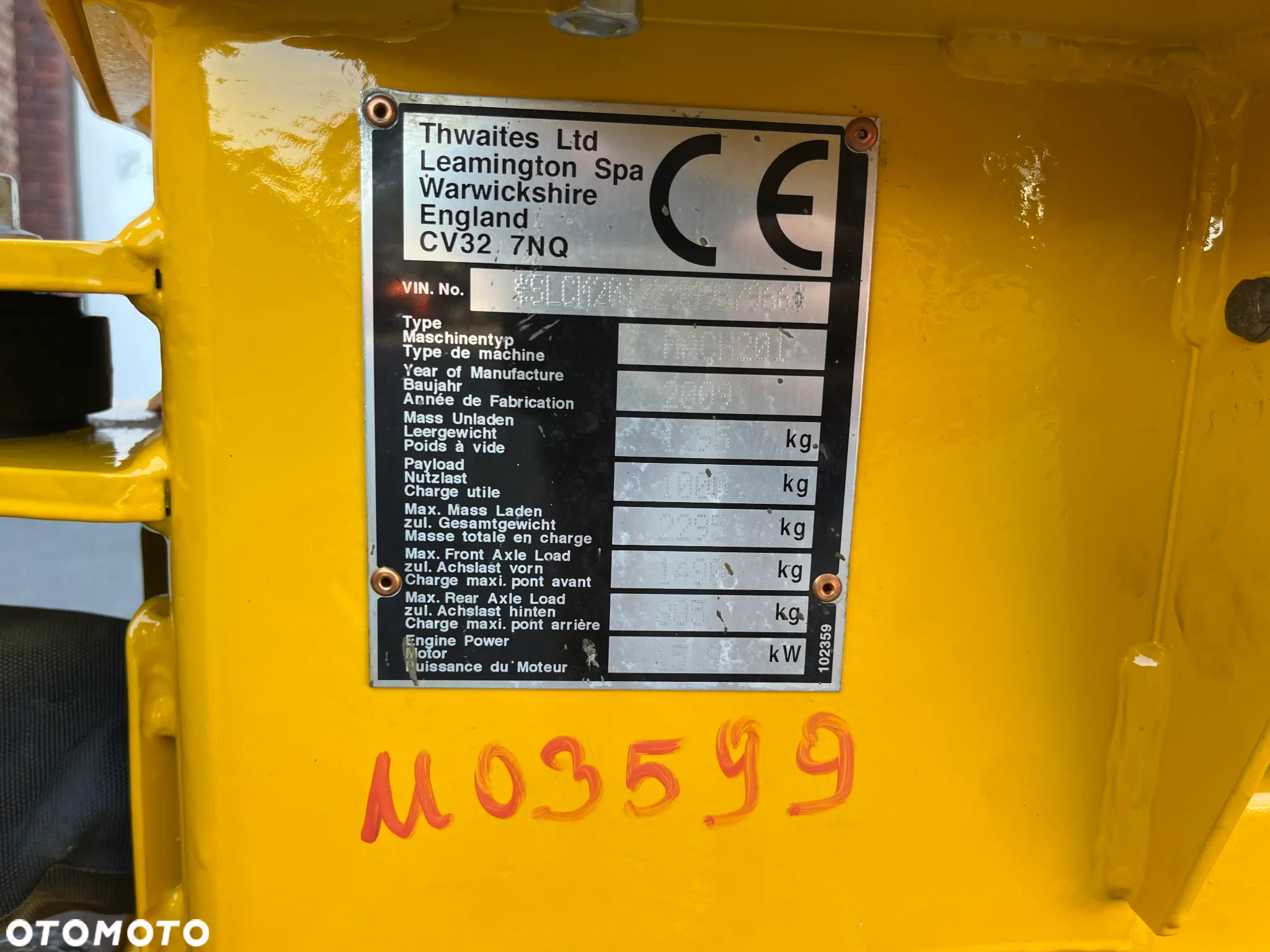 Thwaites MACH 201 - 33