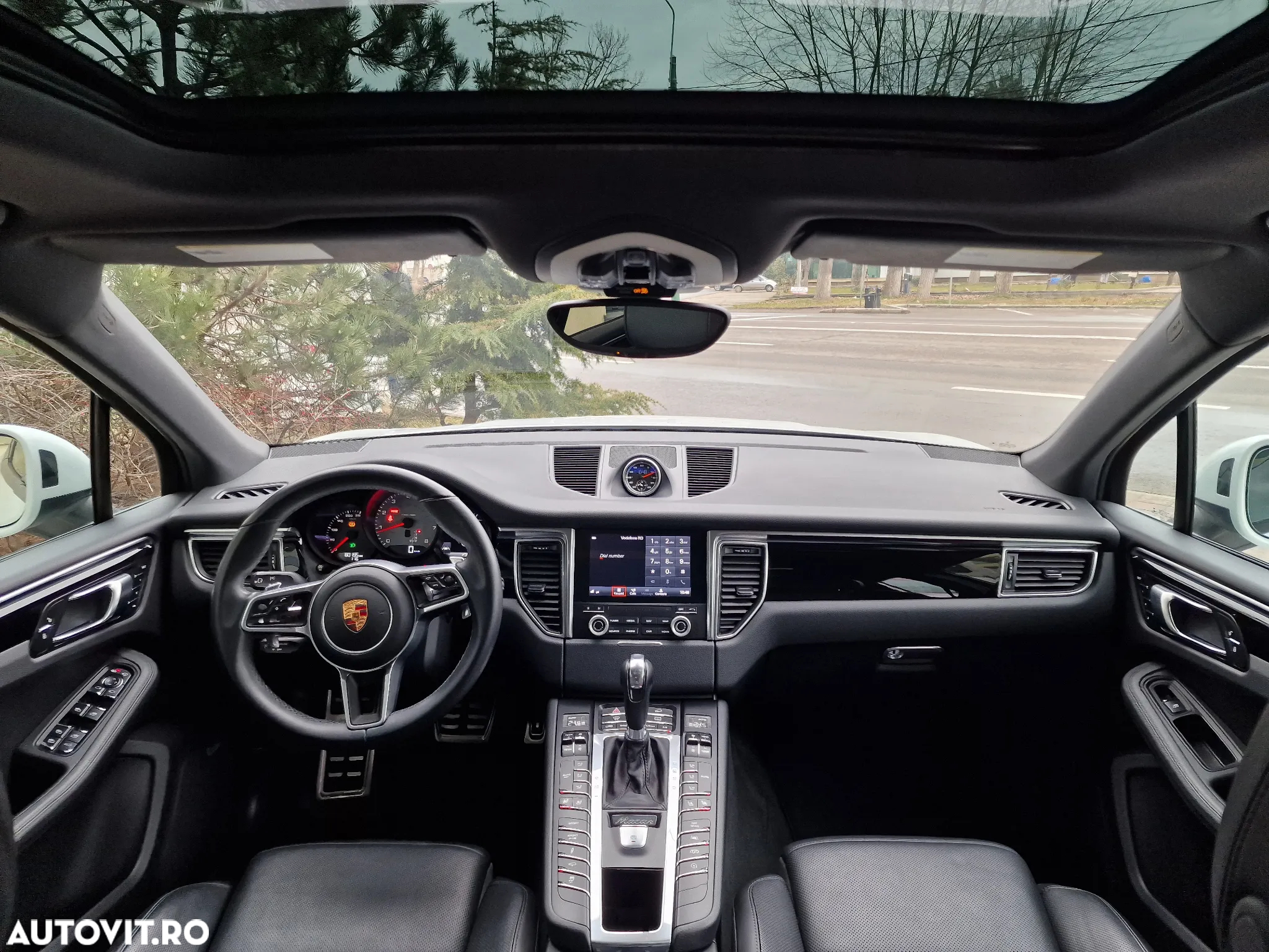 Porsche Macan Standard - 4