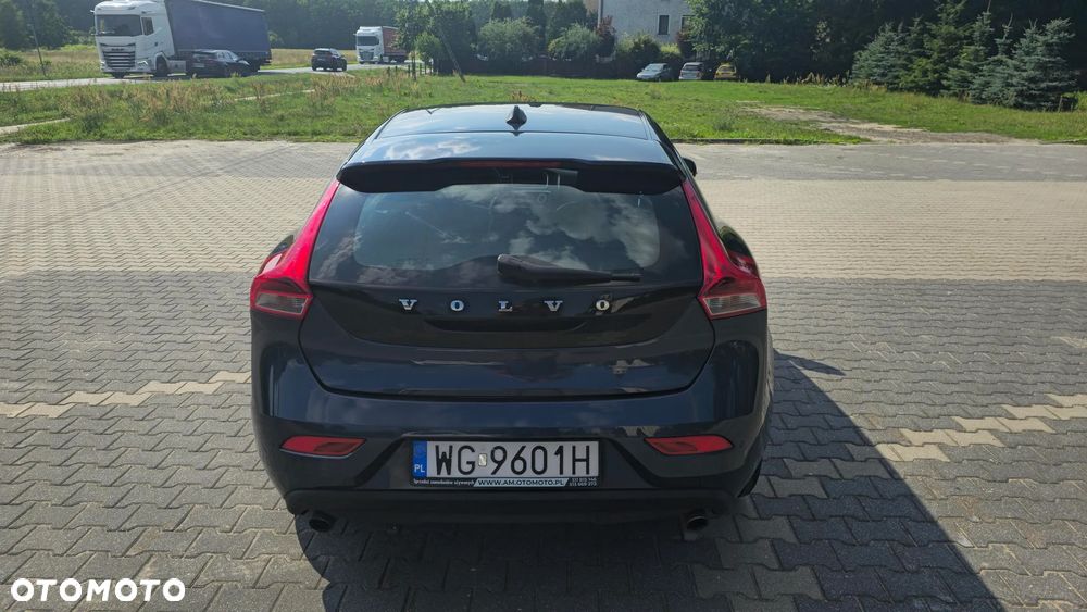 Volvo V40 D4 Drive-E Momentum - 6