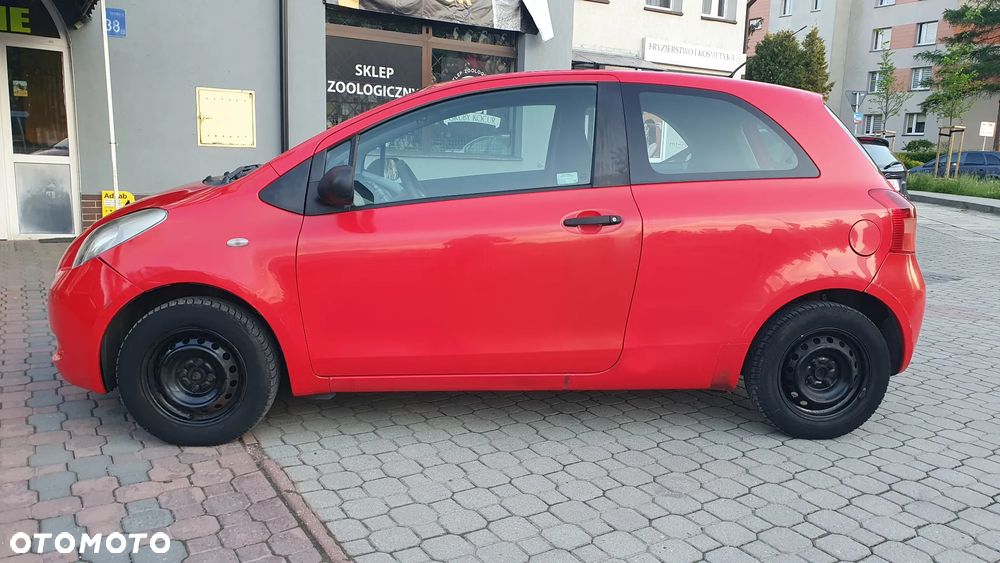 Toyota Yaris - 5
