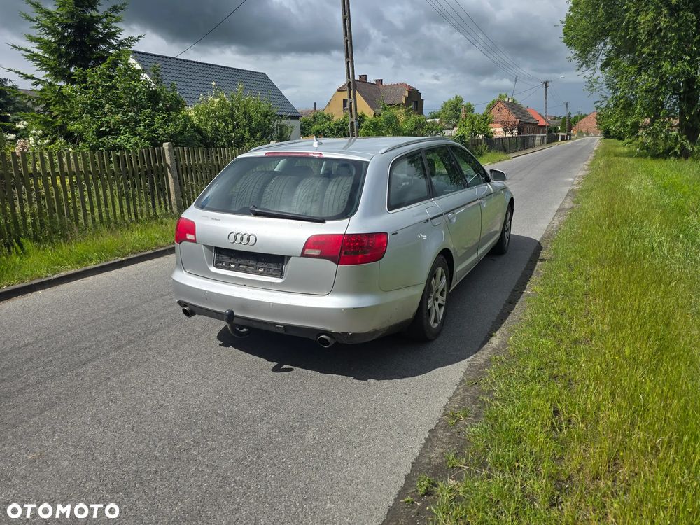 Audi A6 Avant - 4