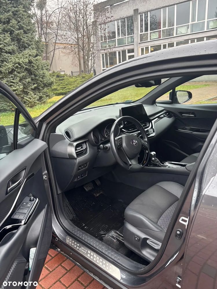 Toyota C-HR 2.0 Hybrid Style - 3