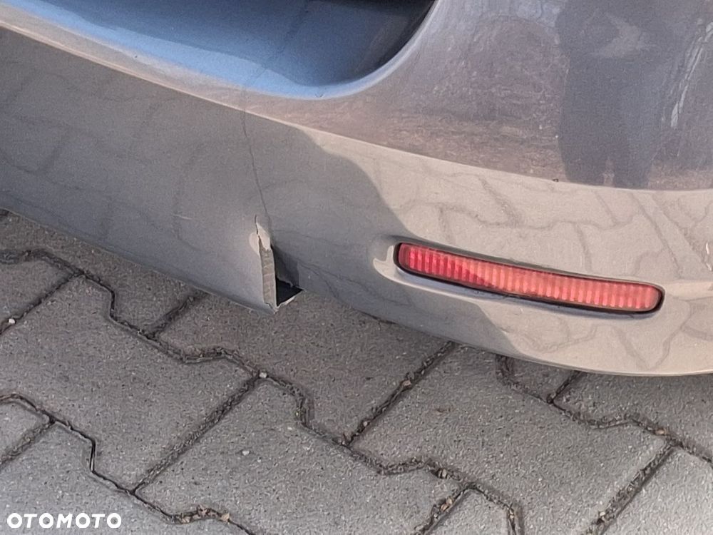 Toyota Corolla Verso - 14