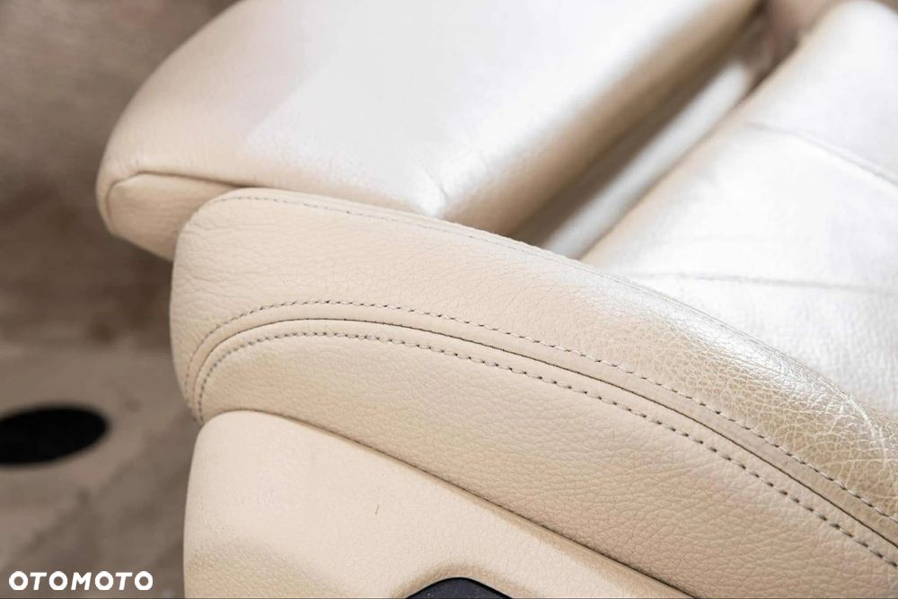 BMW Seria 3 335i Sport-Aut Sport Line - 15