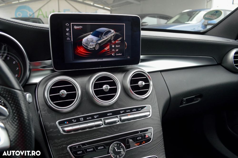 Mercedes-Benz C 180 7G-TRONIC AMG Line - 27