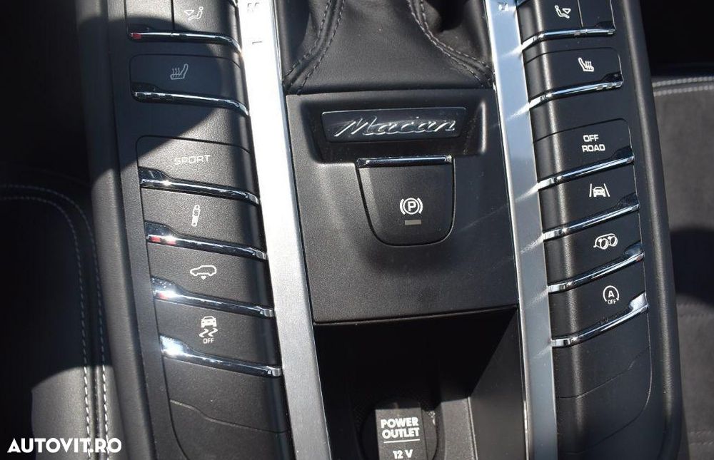 Porsche Macan - 13