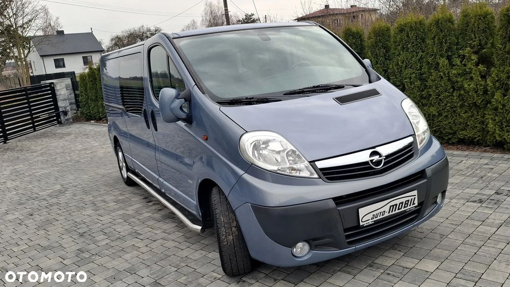 Opel VIVARO - 10