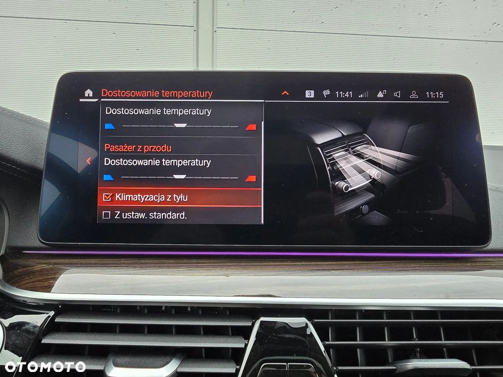 BMW Seria 5 520d xDrive MHEV Luxury Line sport - 32