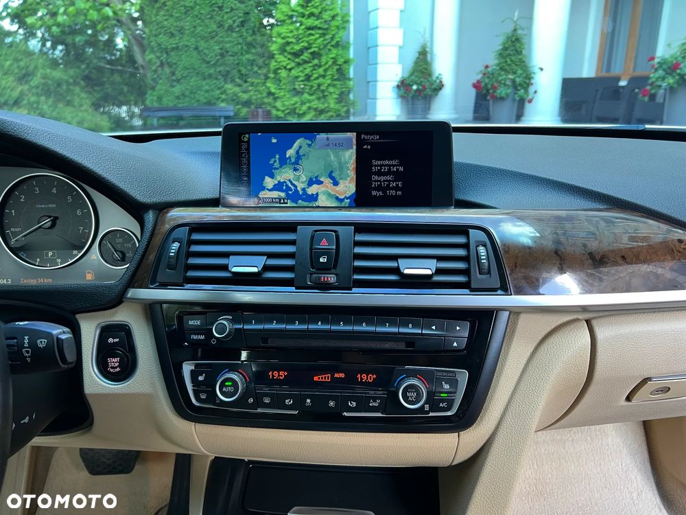 BMW Seria 4 428i Cabrio xDrive - 31