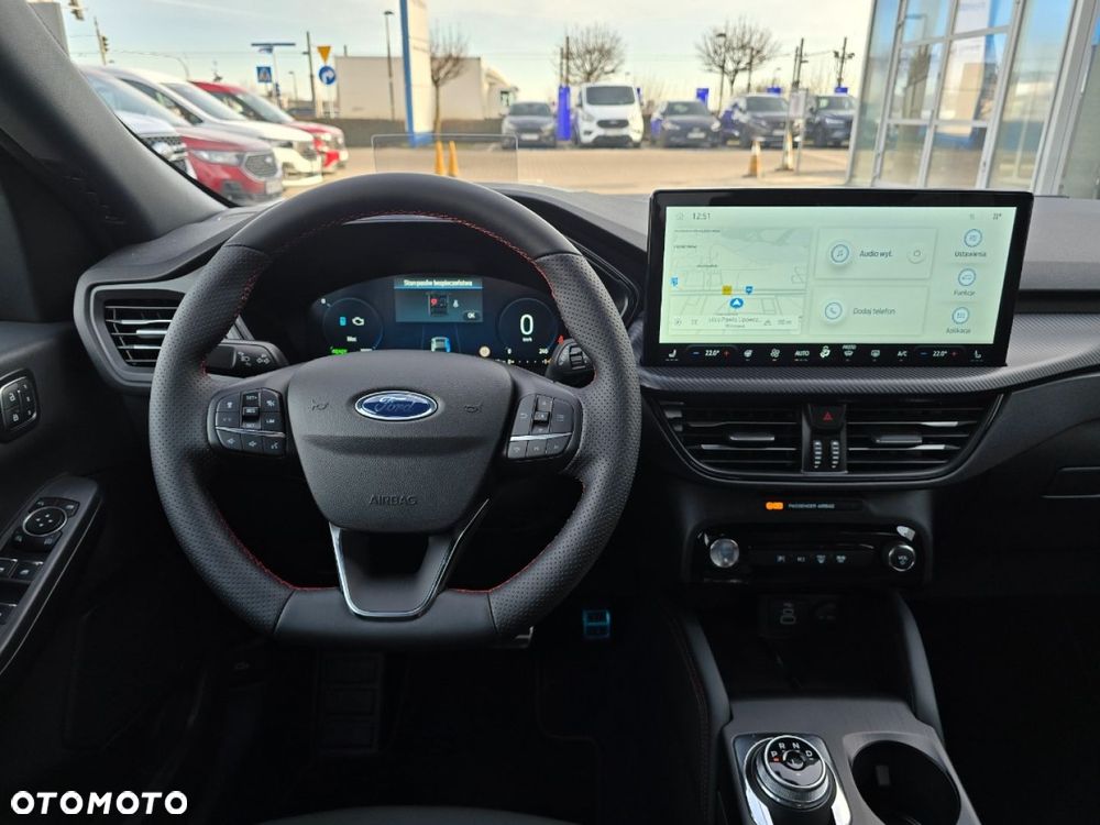 Ford Kuga - 22