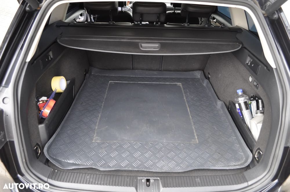 Volkswagen Passat 2.0 TDI SCR 4Motion DSG Highline - 12