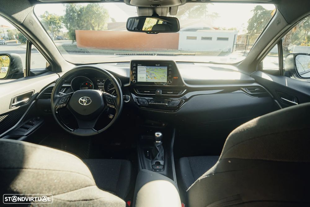 Toyota C-HR - 28