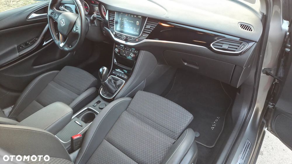 Opel Astra 1.4 Turbo Start/Stop Innovation - 29