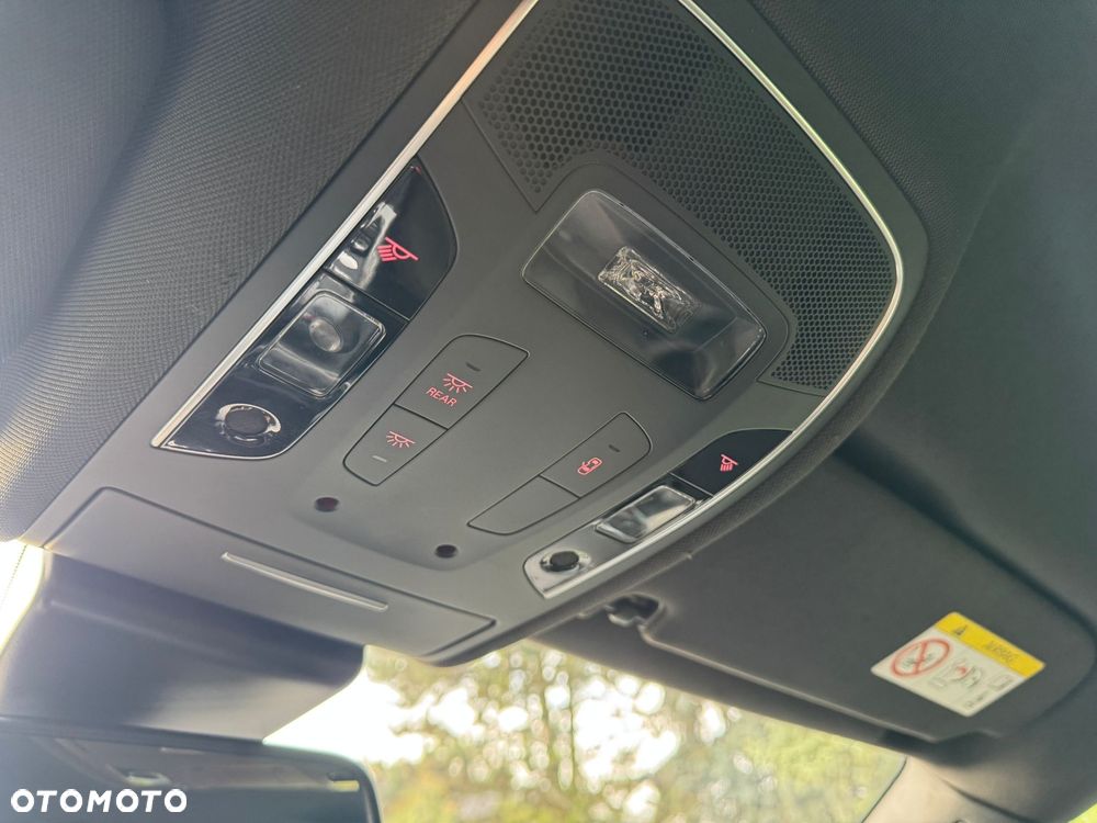 Audi A6 Avant 3.0 TDI quattro S tronic - 29