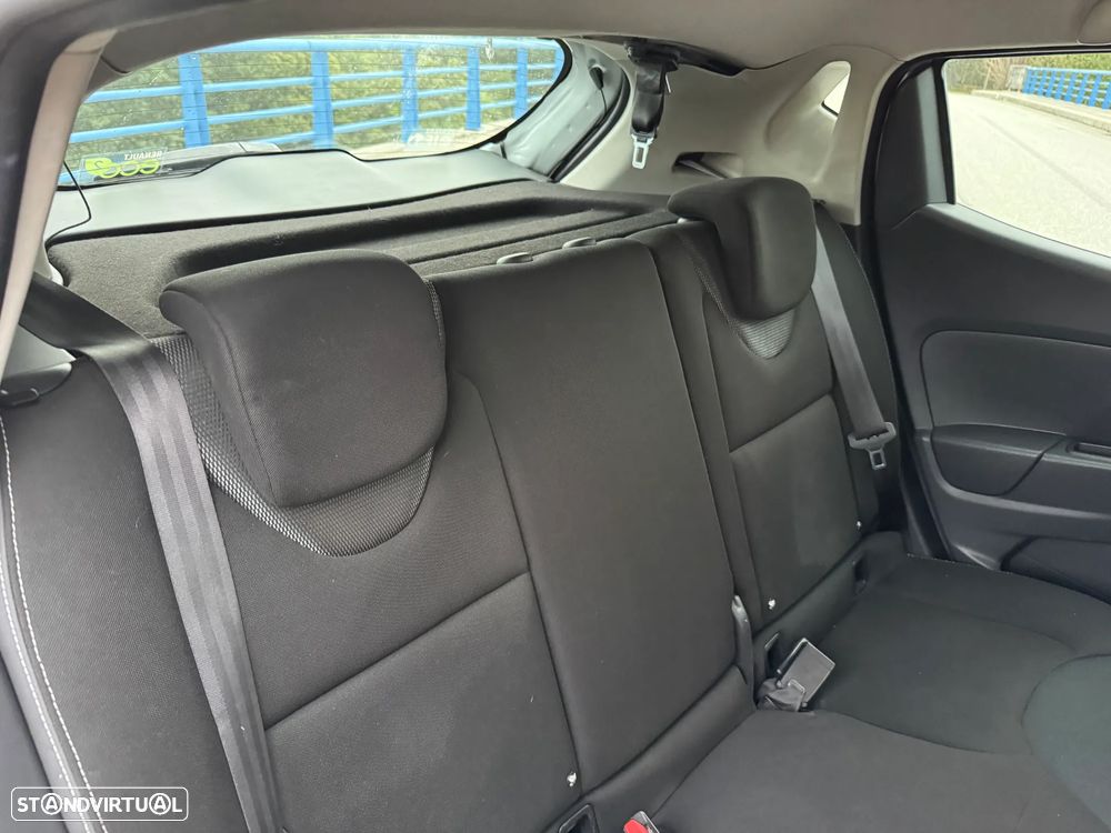 Renault Clio 1.5 dCi Confort - 21