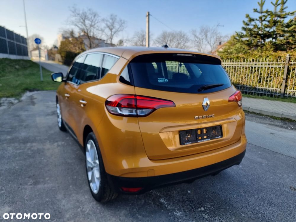 Renault Scenic 1.5 dCi Bose - 10