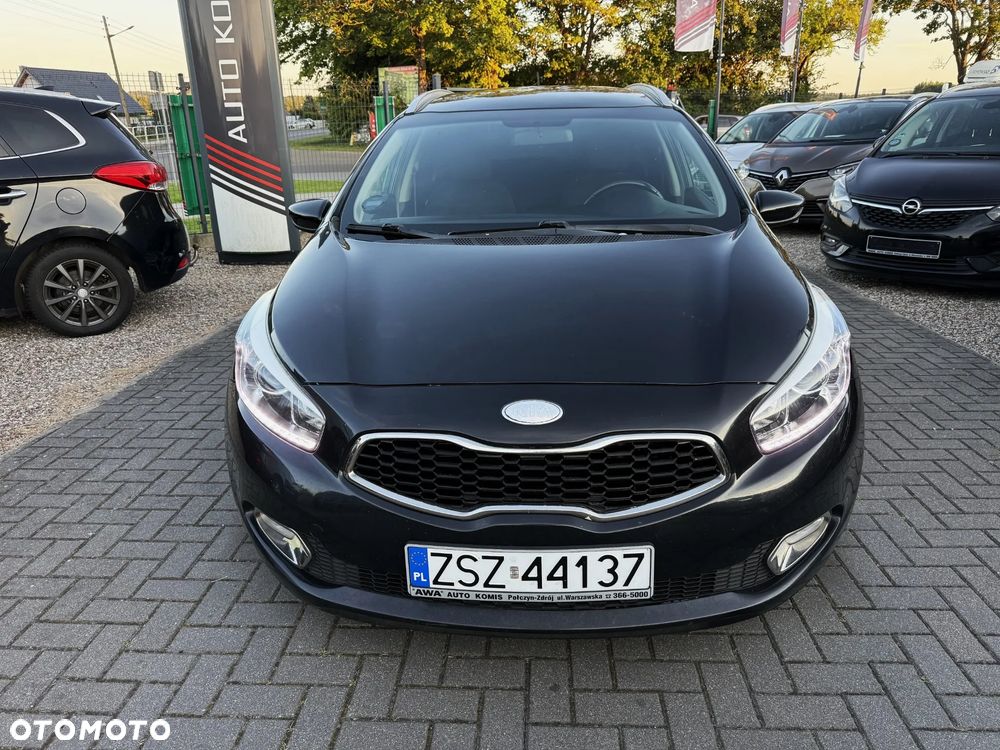Kia Ceed 1.6 CRDi 128 Platinum Edition - 2