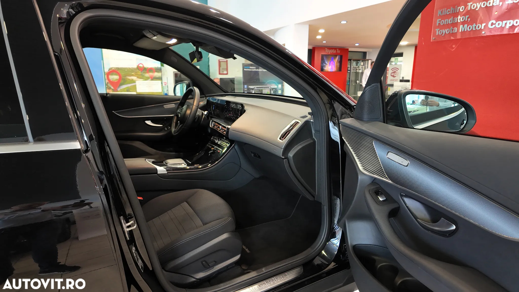 Mercedes-Benz EQC 400 4MATIC - 12