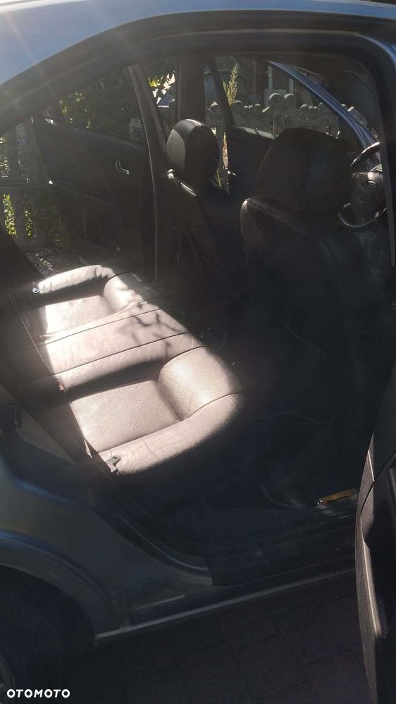 Ford Mondeo - 7