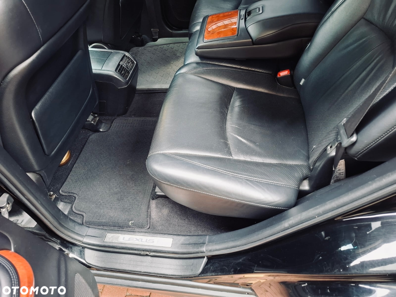 Lexus RX 300 - 8