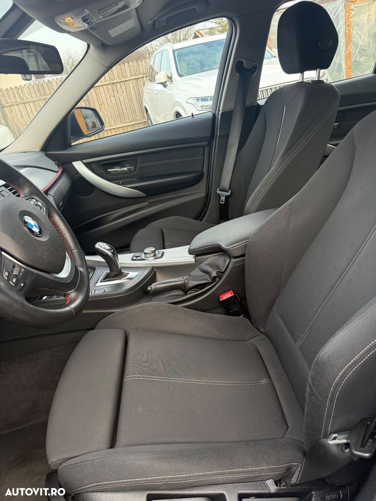 BMW Seria 3 320d Efficient Dynamic Edition Aut. Blue Performan Sport Line - 2