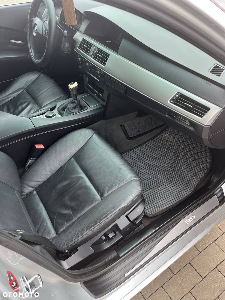 BMW Seria 5 520d - 8
