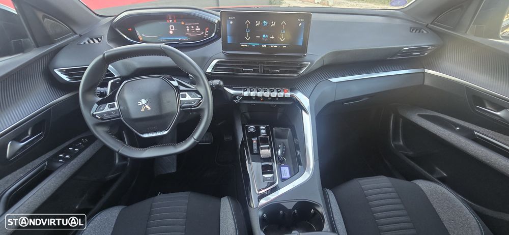 Peugeot 3008 PureTech 130 Stop & Start GPF EAT8 Active Pack - 18