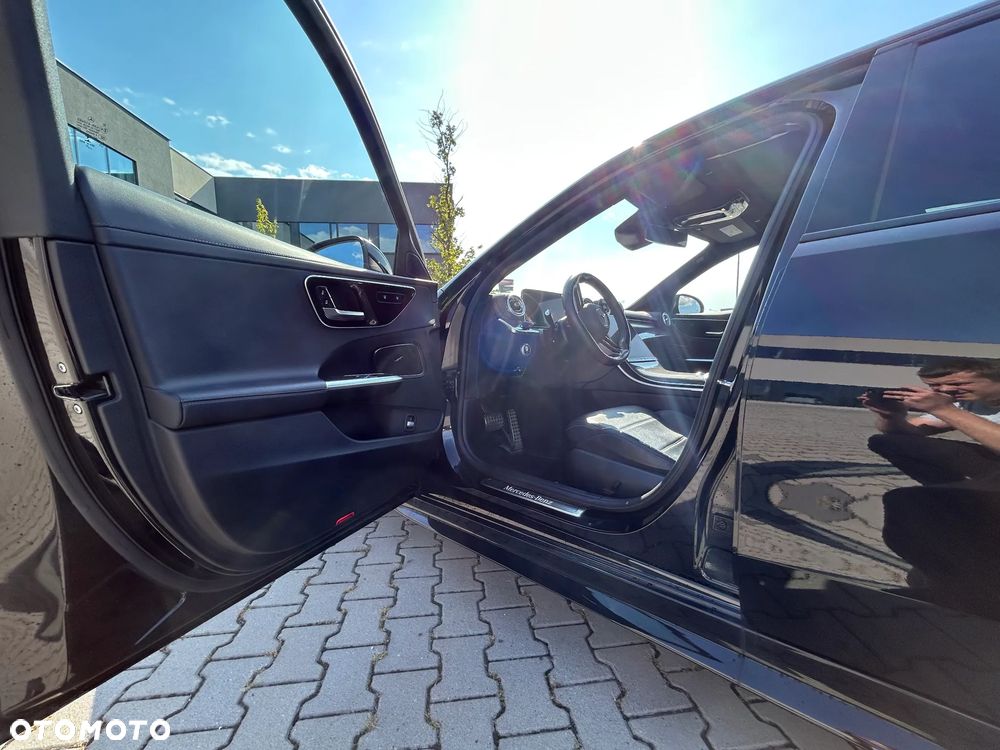 Mercedes-Benz Klasa C 300 d mHEV Avantgarde - 17