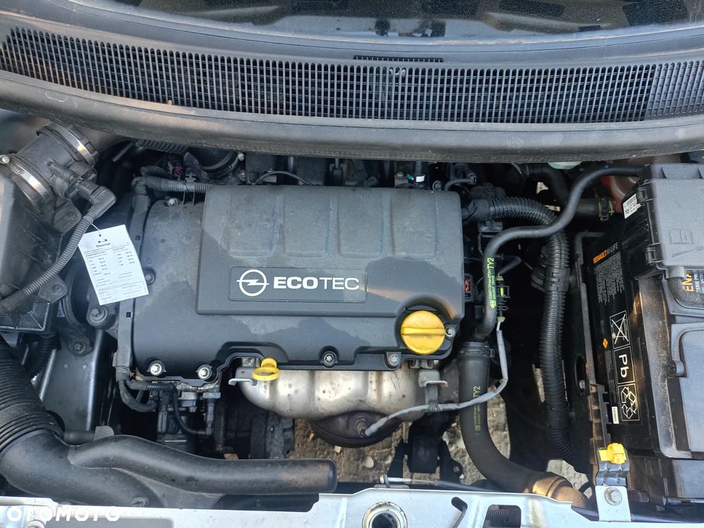 Opel Meriva - 13