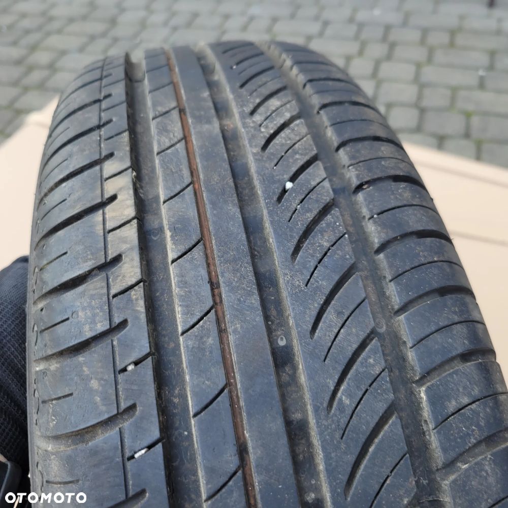 OPONA NOKIAN 205/65/16C CLINE 107/105T 2022 R 8 MM - 9