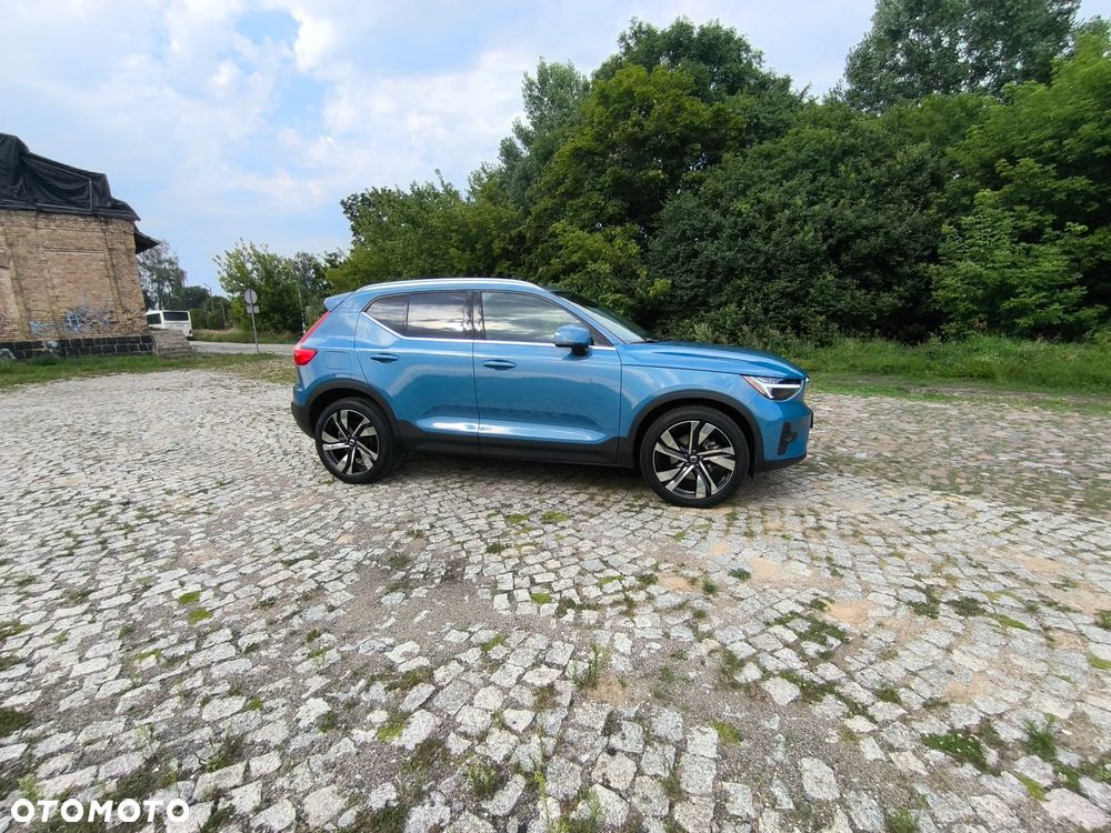 Volvo XC 40 B5 B AWD Inscription - 21