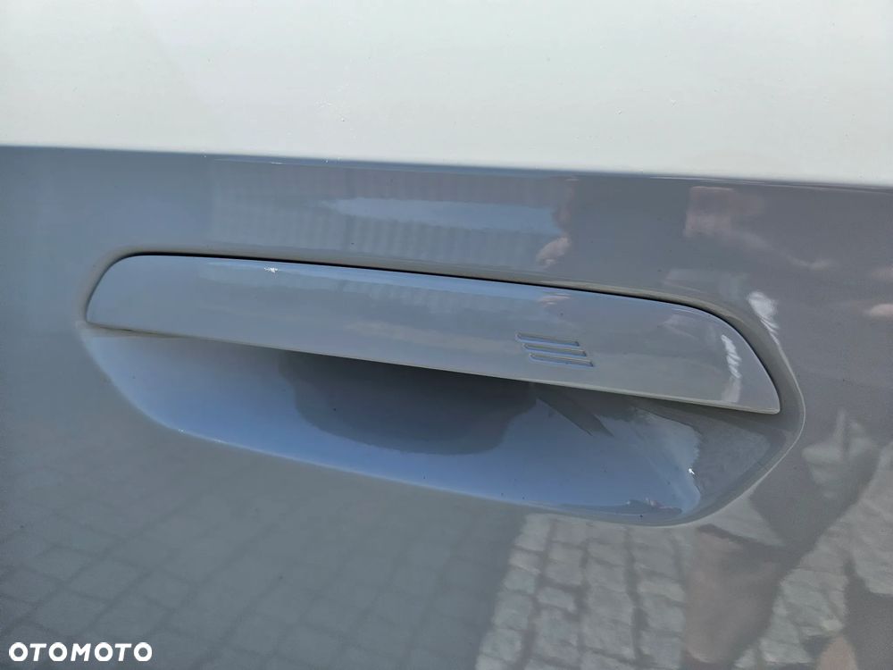 BMW X1 sDrive18i xLine sport - 36
