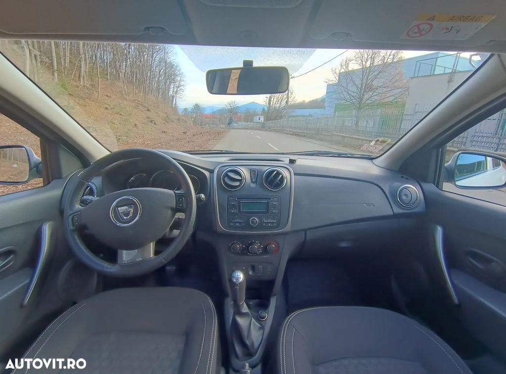 Dacia Logan 0.9 TCe Laureate - 4