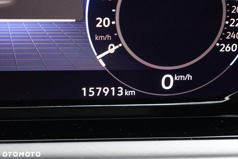 Volkswagen Golf 2.0 TDI Life - 17