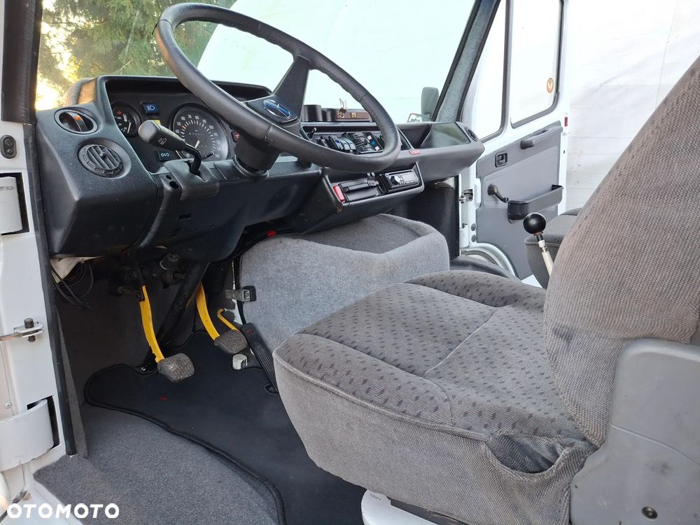 Mercedes-Benz 307 kaczka kamper 4x4 - 8