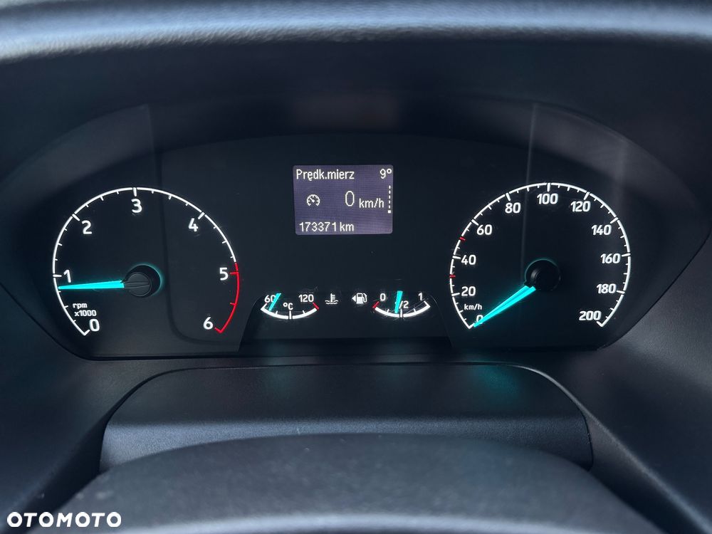 Ford Transit Custom - 18