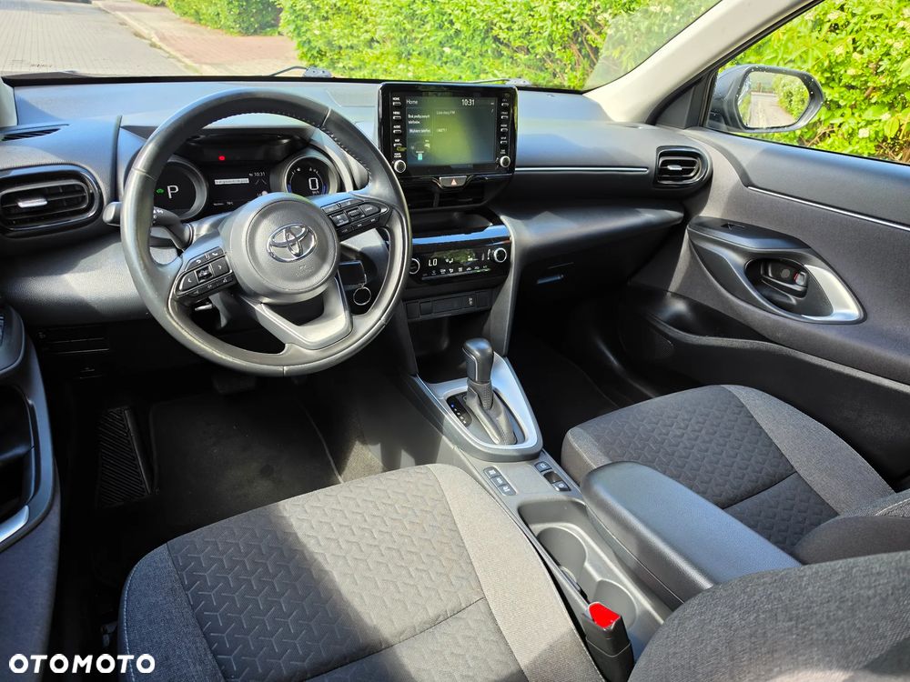 Toyota Yaris Cross Hybrid 1.5 Comfort - 17