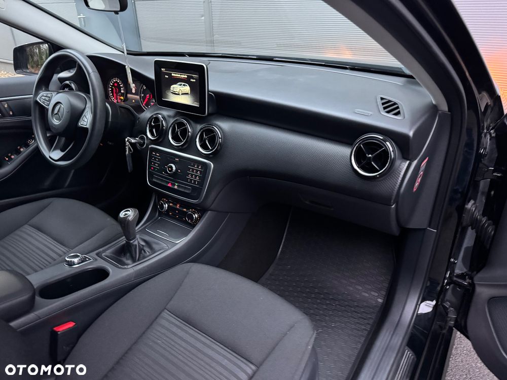 Mercedes-Benz Klasa A 160 d - 16