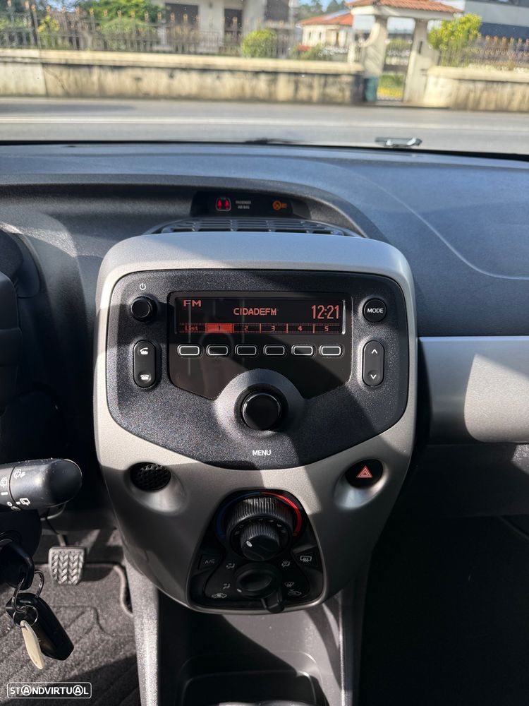 Peugeot 108 1.2 PureTech Active - 27