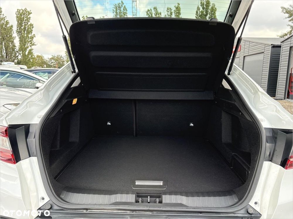 Renault Arkana 1.6 E-TECH Techno MMT - 17