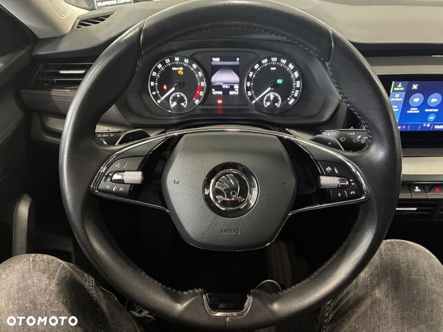 Skoda Octavia 2.0 TDI Ambition DSG - 21