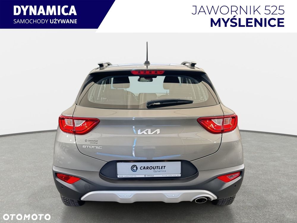 Kia Stonic - 8