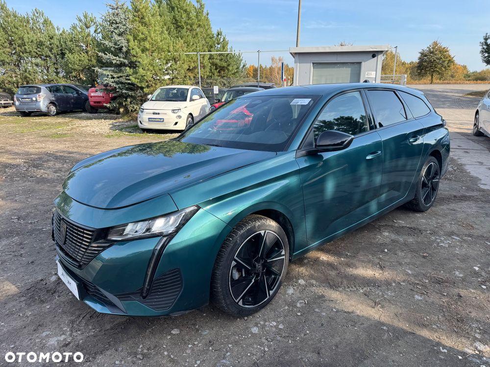 Peugeot 308 - 1