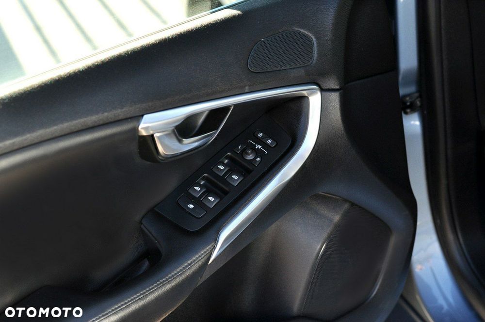 Volvo V40 - 5