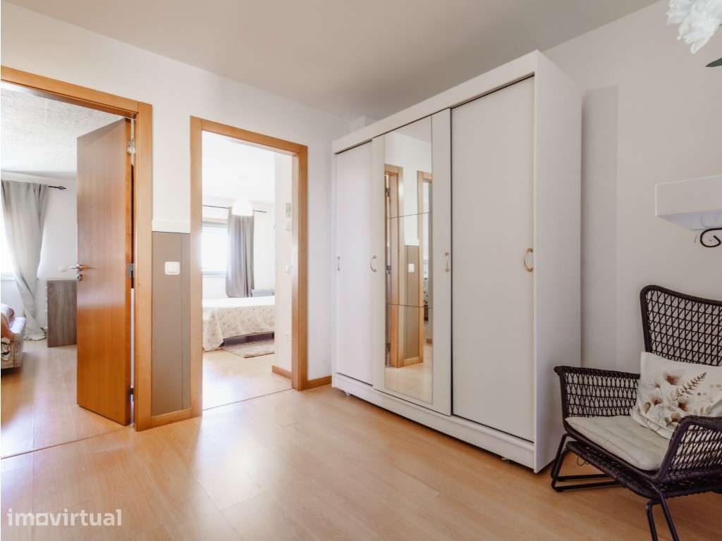 Apartamento a 2 Minutos da Praia com Duas Garagens - Sao Pedro , Fi... - Grande imagem: 5/14