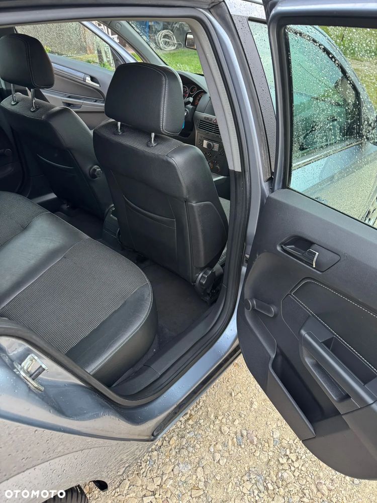 Opel Astra - 27