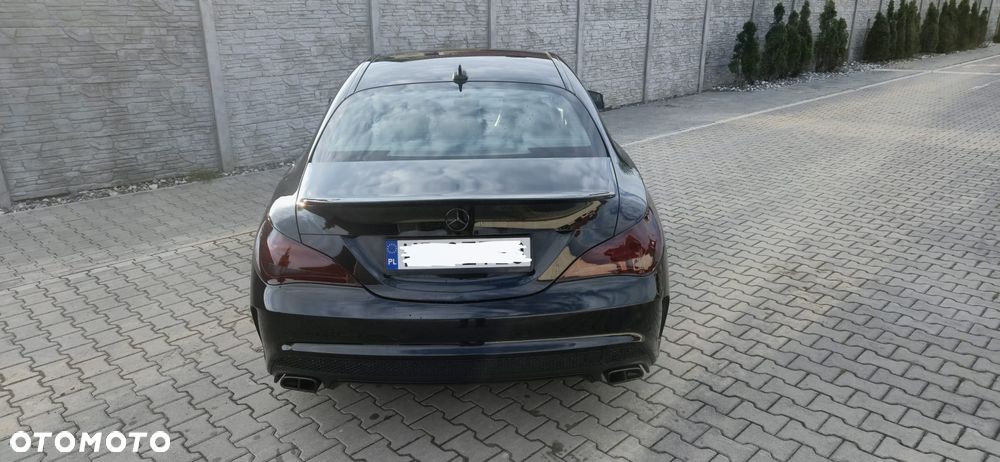 Mercedes-Benz CLA - 12