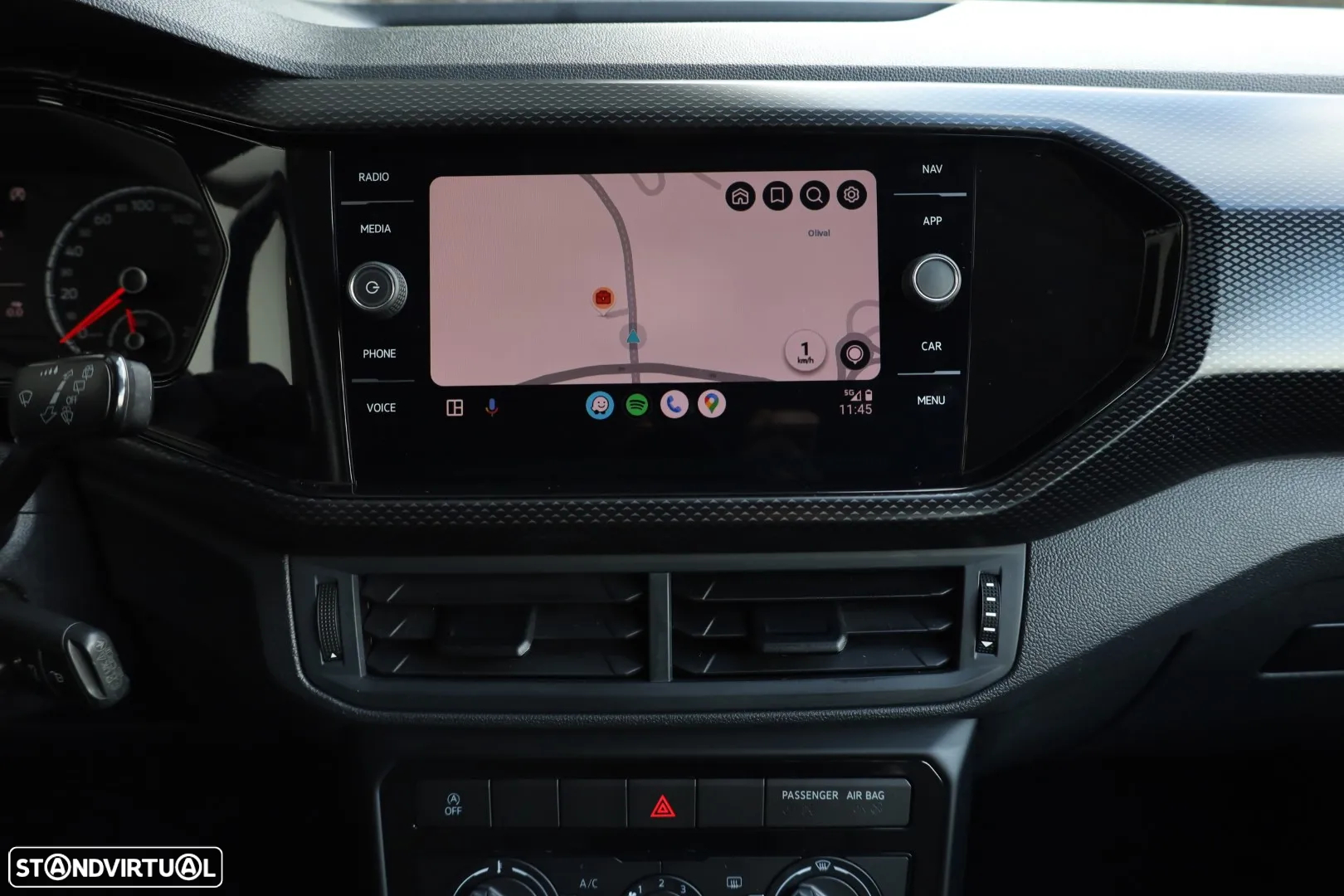 VW T-Cross 1.0 TSI Life - 29